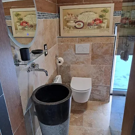 Le Clos D'oli Apartamento