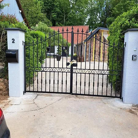 Le Clos D'oli Apartment Wamin